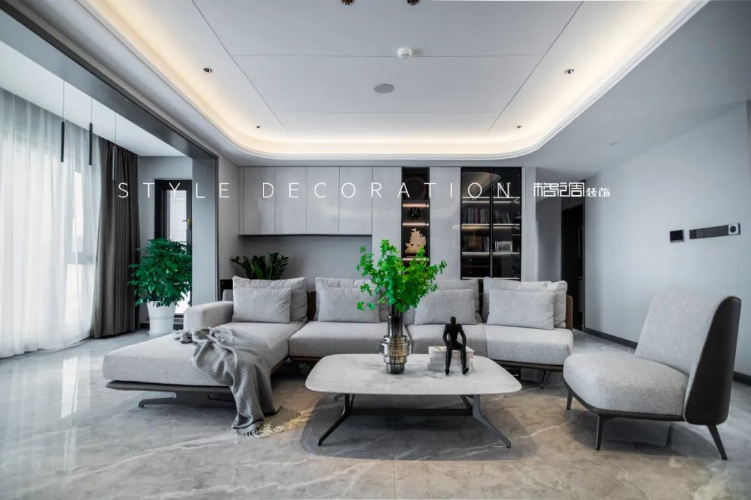 昆明融創(chuàng)文旅城花雨灣150㎡極簡風(fēng)黑白灰 昆明融創(chuàng)文旅城花雨灣150㎡極簡風(fēng)黑白灰